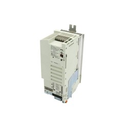 E82EV302_4C-LENZE-DRIVES
